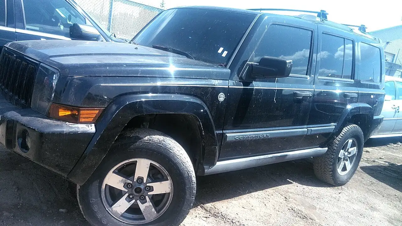 Photo of 2006 Jeep Commander