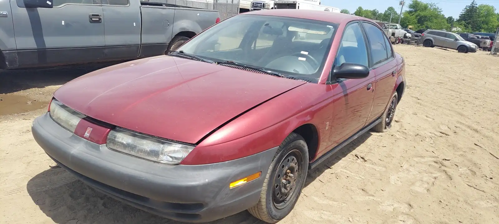 Photo of 1999 Saturn Sl1