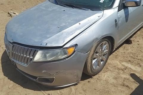 Photo of 2010 Lincoln Mkz