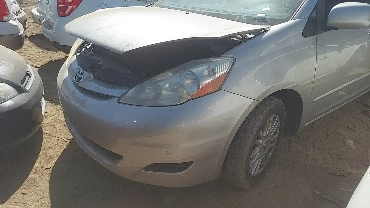 Photo of 2009 Toyota Sienna