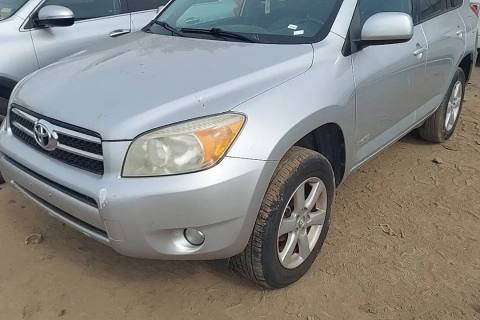 Photo of 2006 Toyota Rav4