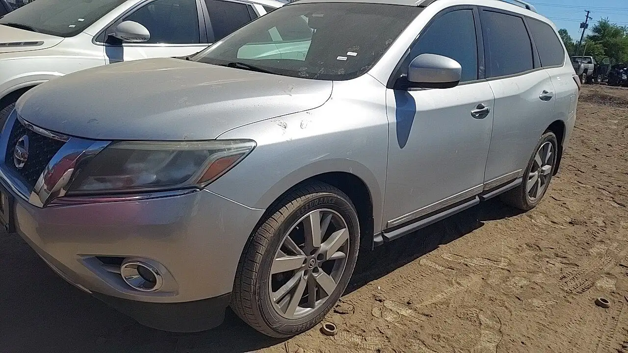 Photo of 2013 Nissan Pathfinder