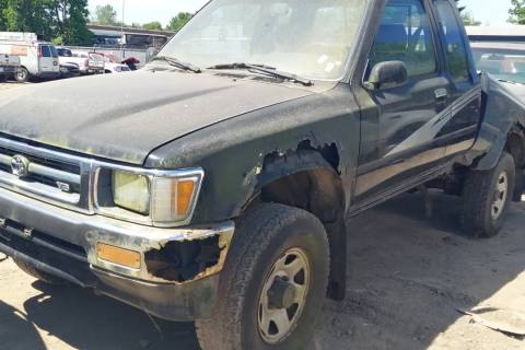 Photo of 1993 Toyota Pickup