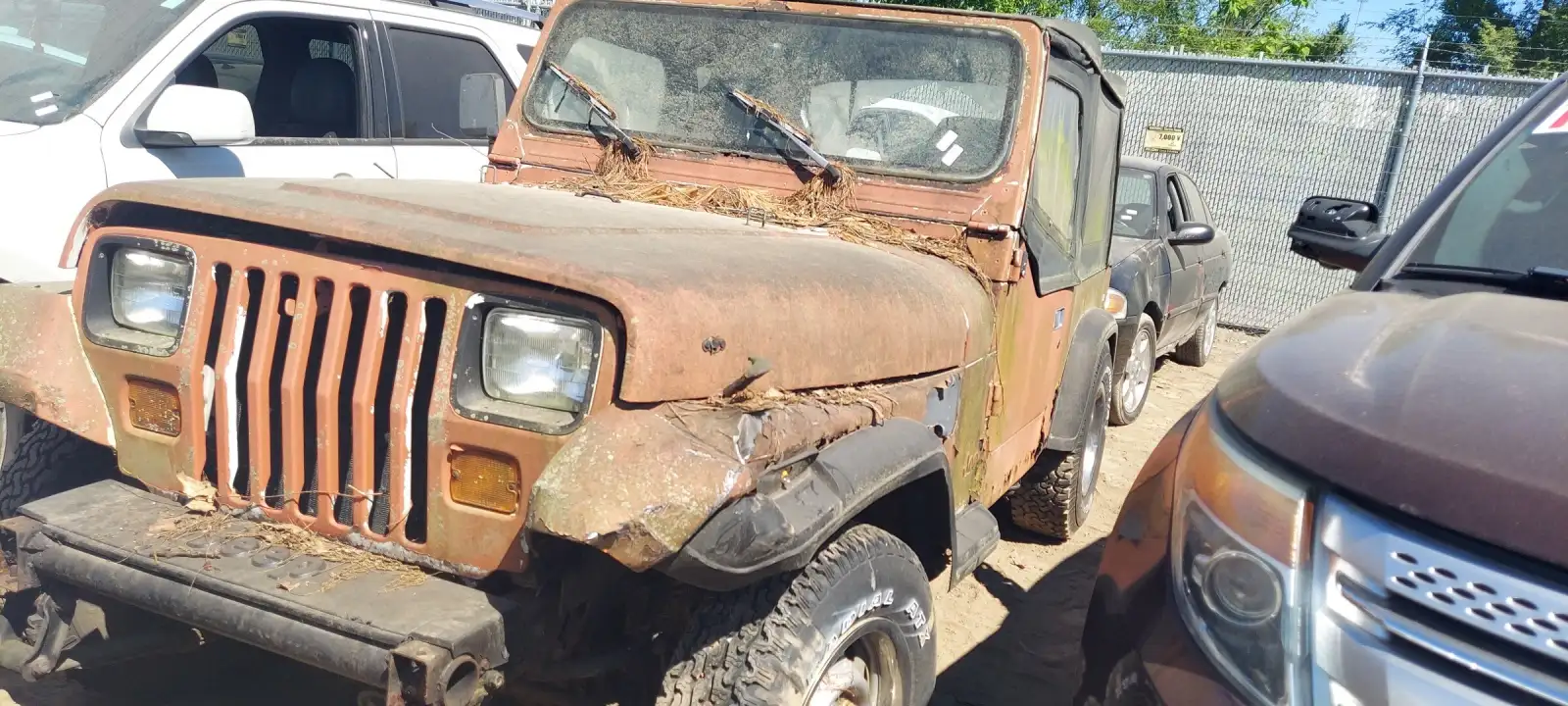 Photo of 1991 Jeep Wrangler