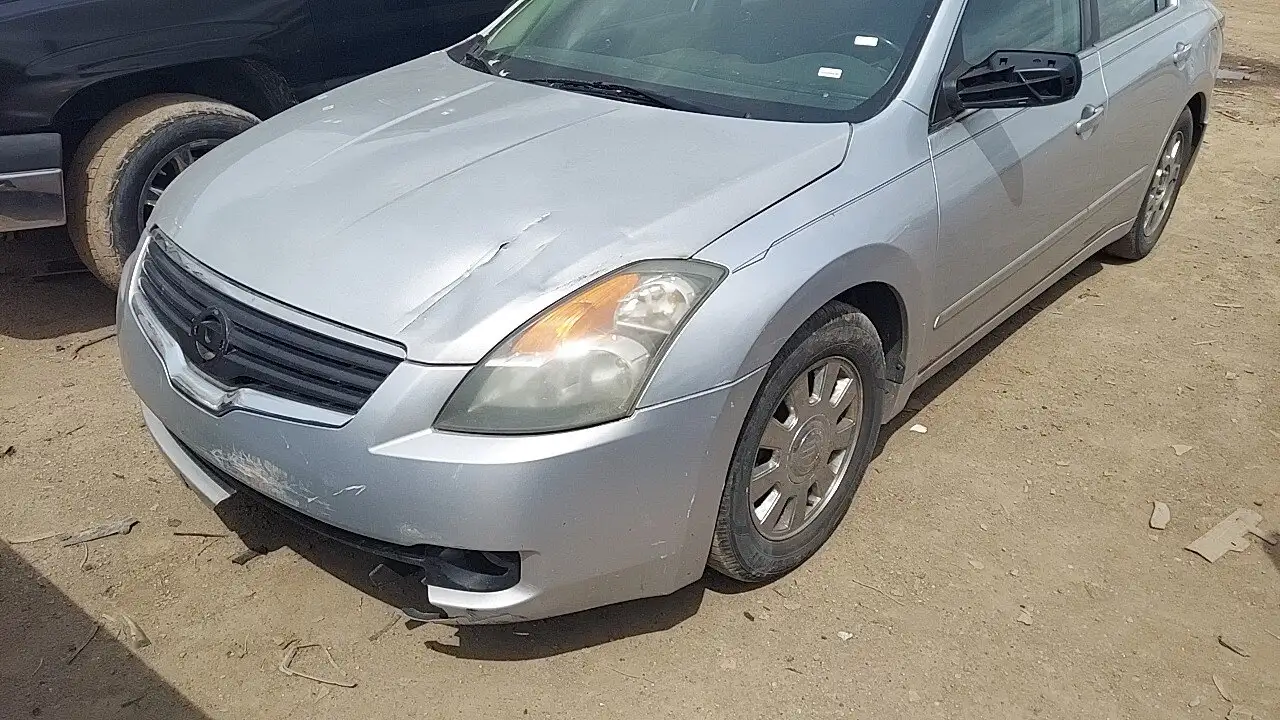 Photo of 2009 Nissan Altima