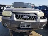 Photo of 2005 Ford Escape