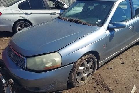Photo of 2005 Saturn L300