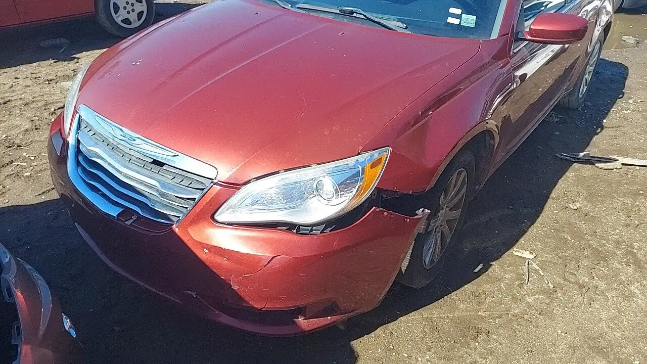 Photo of 2012 Chrysler 200