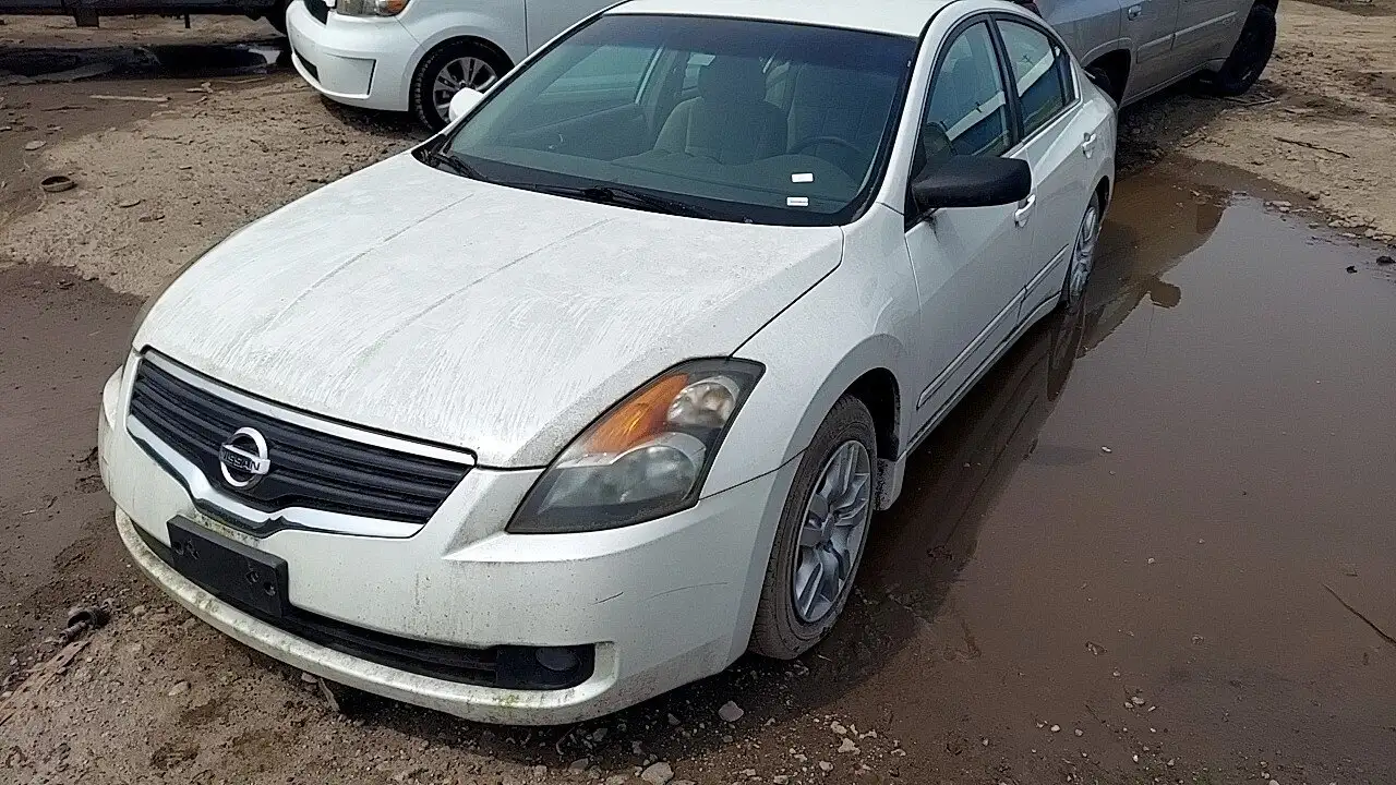 Photo of 2009 Nissan Altima