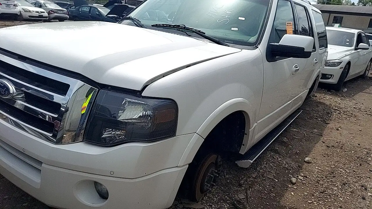 Photo of 2012 Ford Expedition