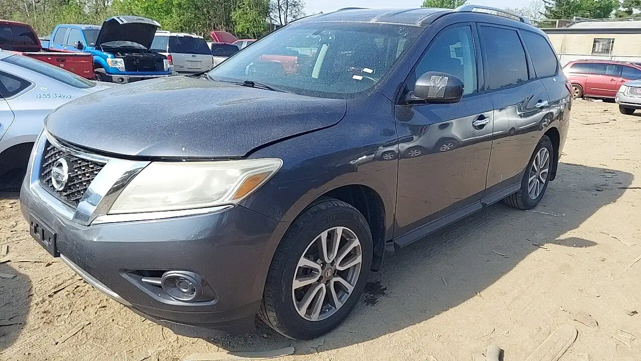 Photo of 2014 Nissan Pathfinder