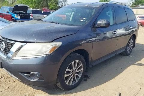Photo of 2014 Nissan Pathfinder
