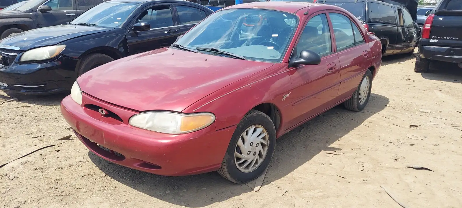 Photo of 1998 Ford Escort