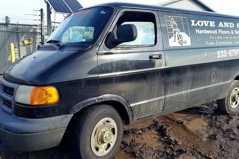 Photo of 2001 Dodge Ram 3500 Van