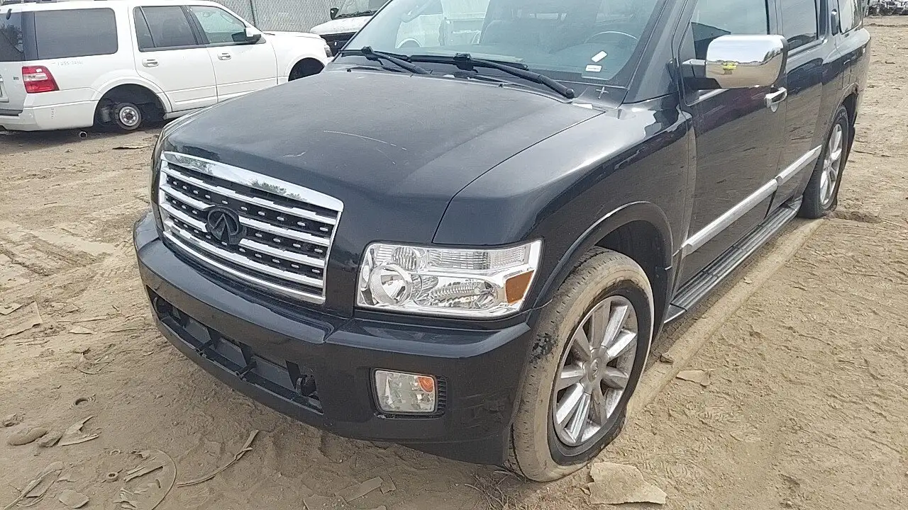 Photo of 2010 Infiniti Qx56