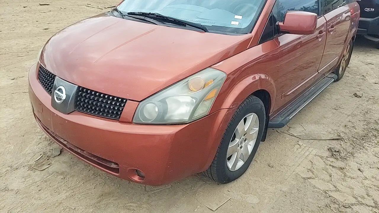 Photo of 2004 Nissan Quest