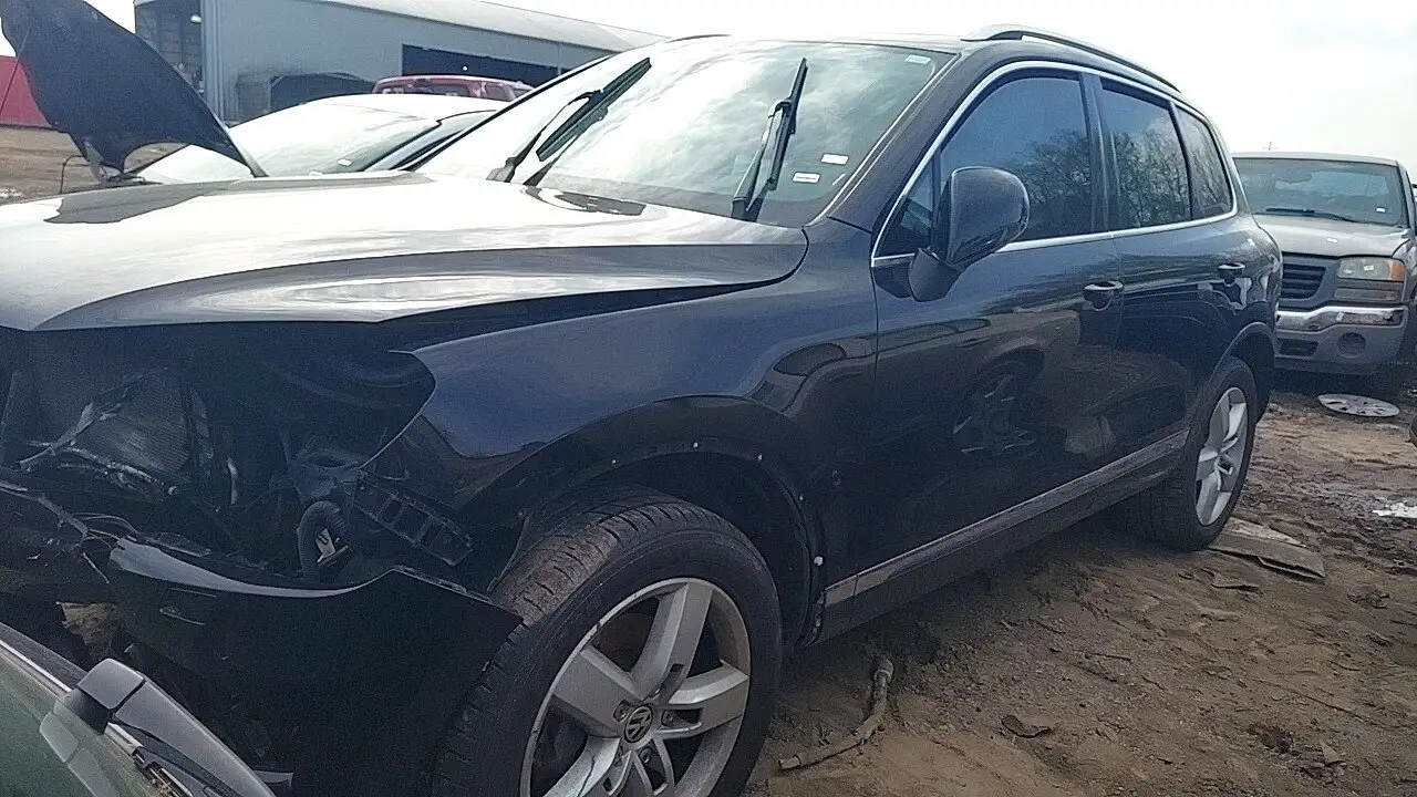Photo of 2014 Volkswagen Touareg