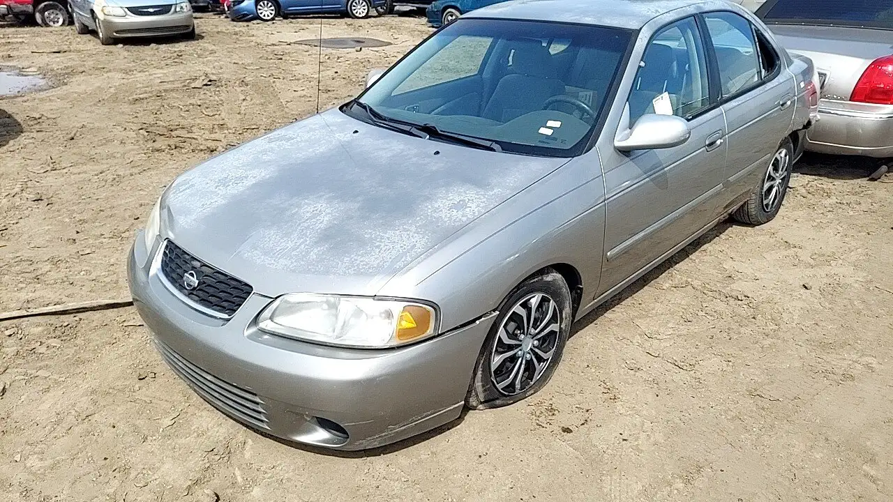 Photo of 2000 Nissan Sentra