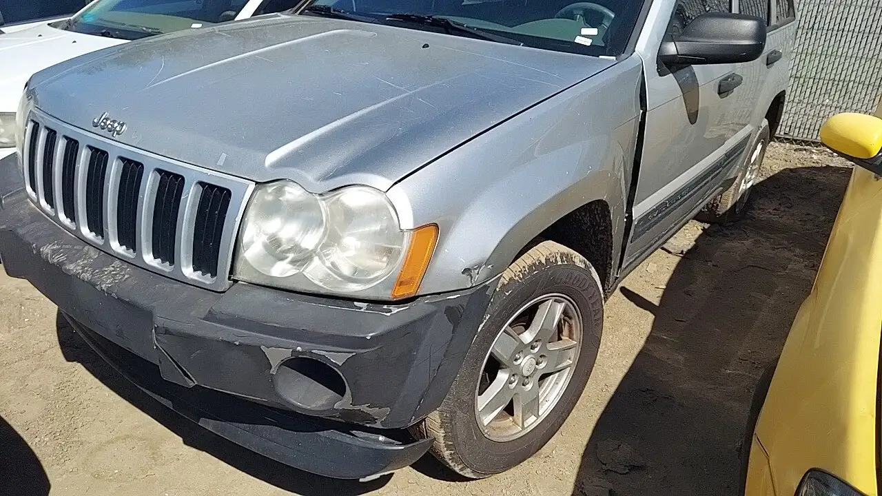 Photo of 2005 Jeep Grand Cherokee