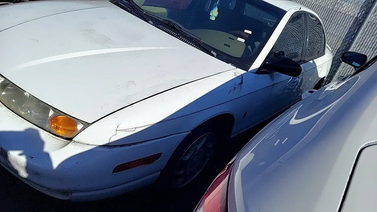 Photo of 2002 Saturn Sl2