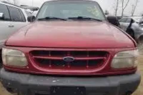 Photo of 2000 Ford Explorer