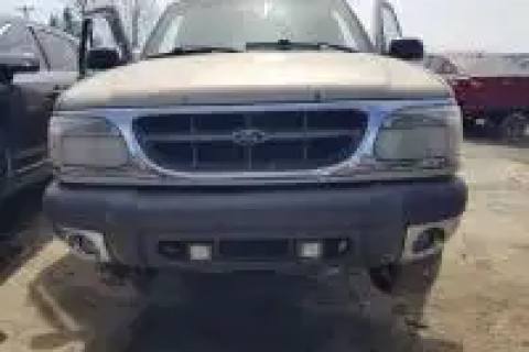 Photo of 1999 Ford Explorer