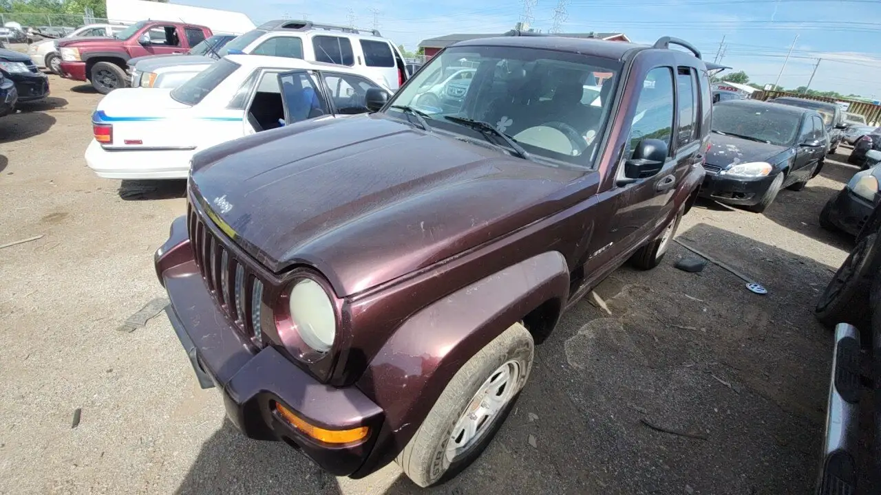 Photo of 2004 Jeep Liberty