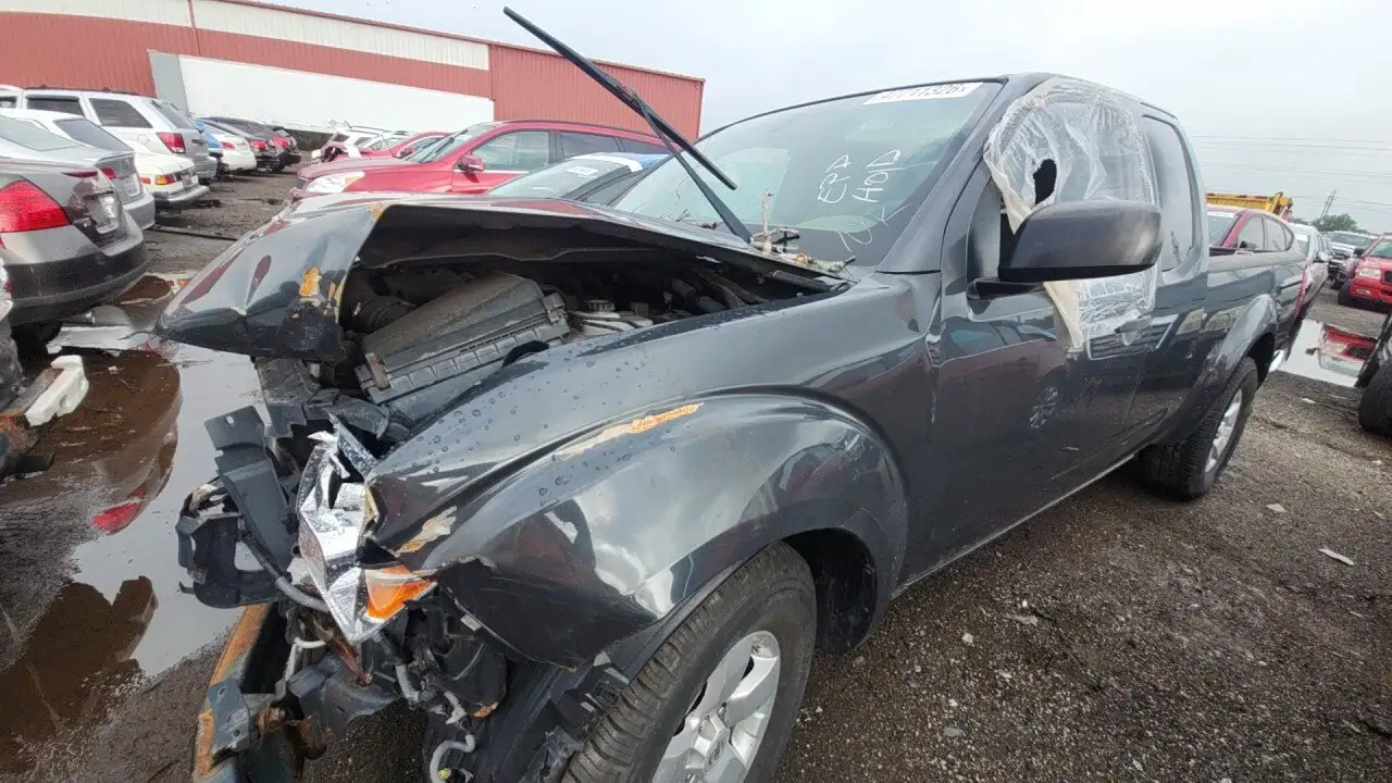 Photo of 2012 Nissan Frontier