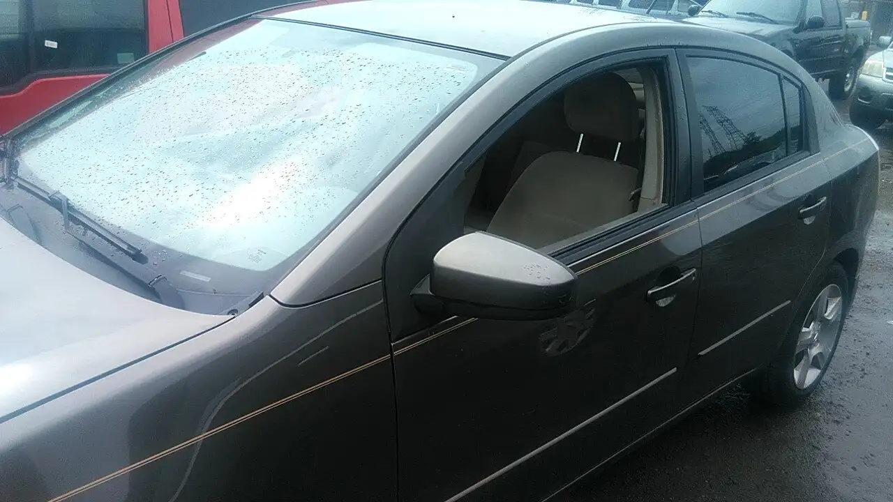 Photo of 2009 Nissan Sentra