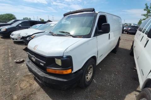 Photo of 2004 Chevrolet Express 2500