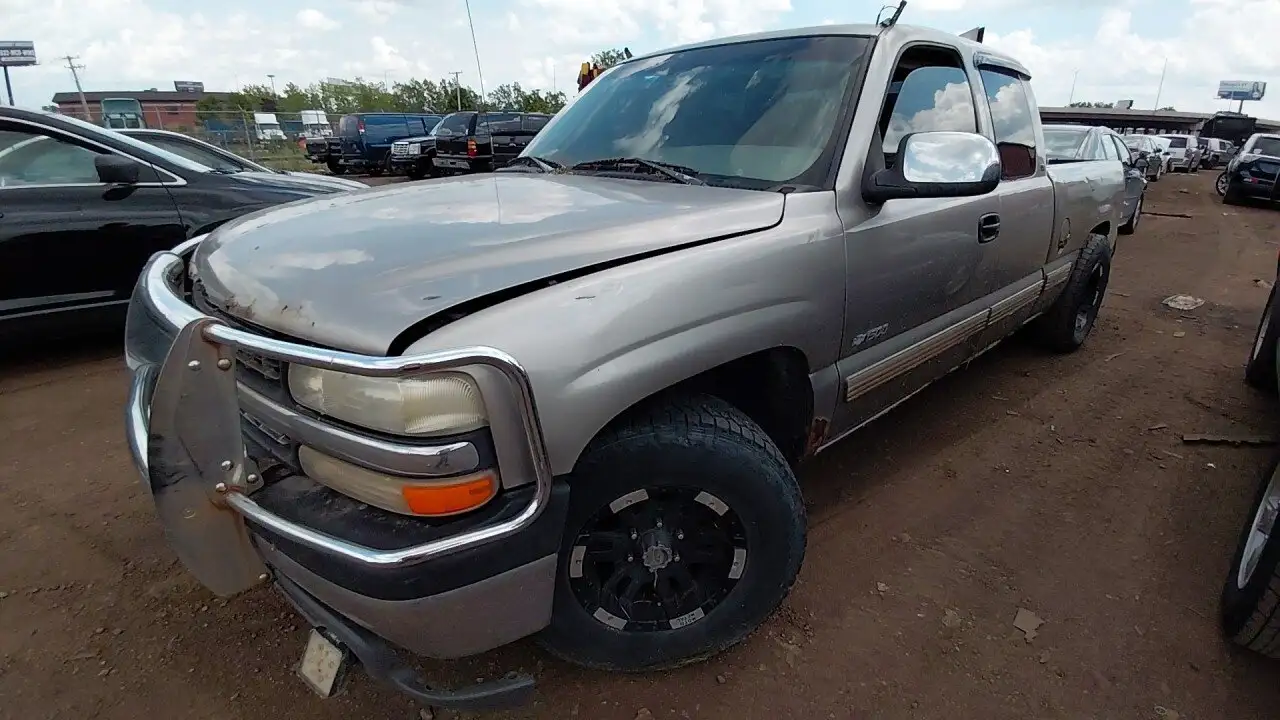 Photo of 2000 Chevrolet Silverado 1500