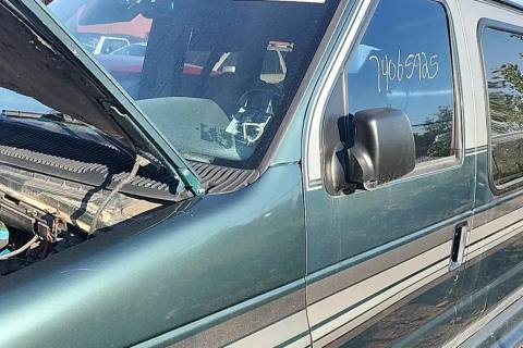 Photo of 1995 Ford E-150 Econoline