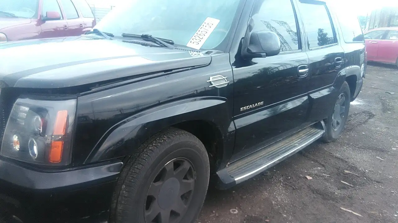 Photo of 2002 Cadillac Escalade