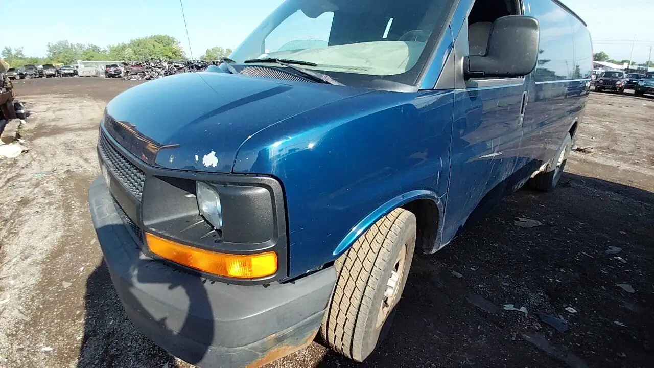 Photo of 2003 Chevrolet Express 1500