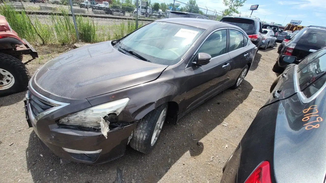 Photo of 2015 Nissan Altima