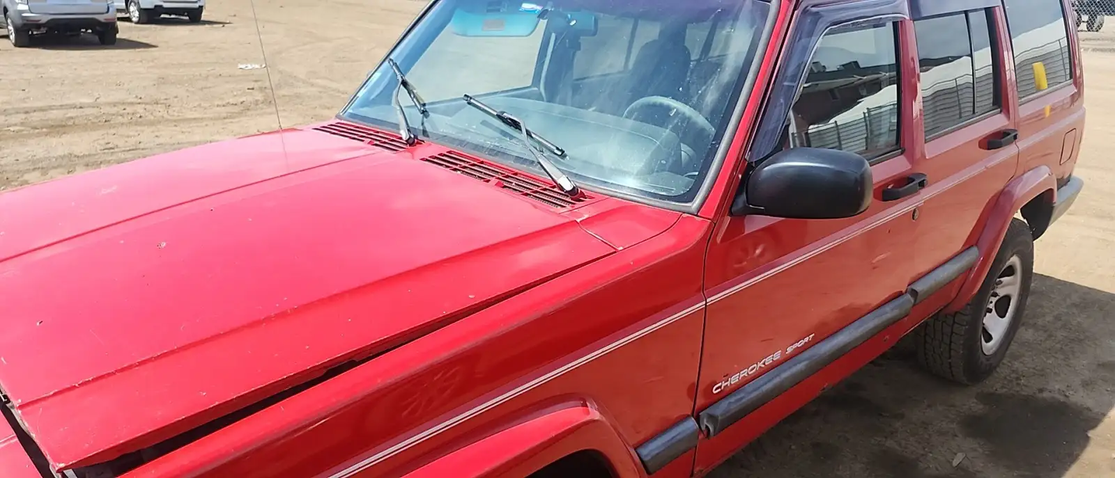 Photo of 1999 Jeep Cherokee