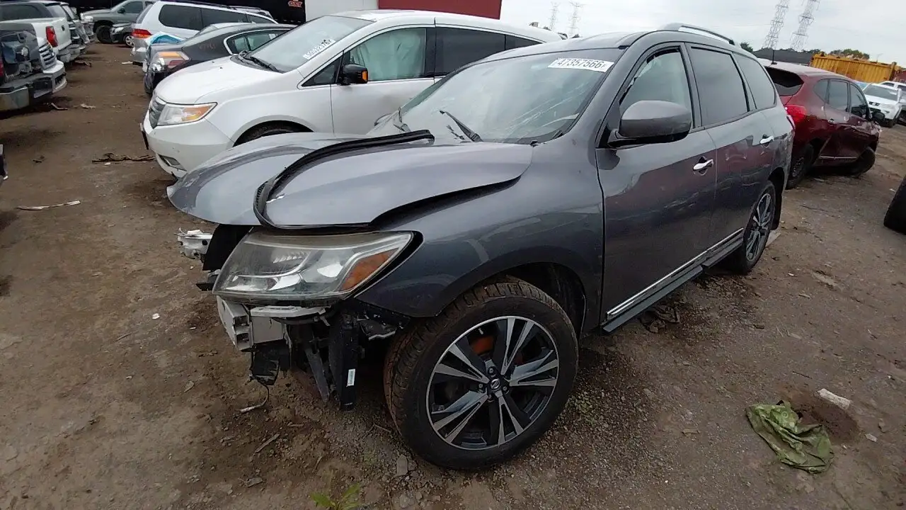 Photo of 2015 Nissan Pathfinder