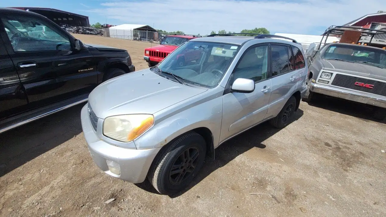 Photo of 2002 Toyota Rav4