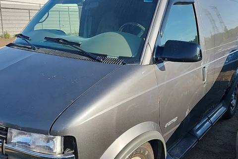 Photo of 1999 Chevrolet Astro