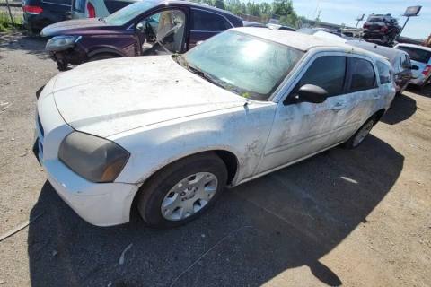 Photo of 2006 Dodge Magnum