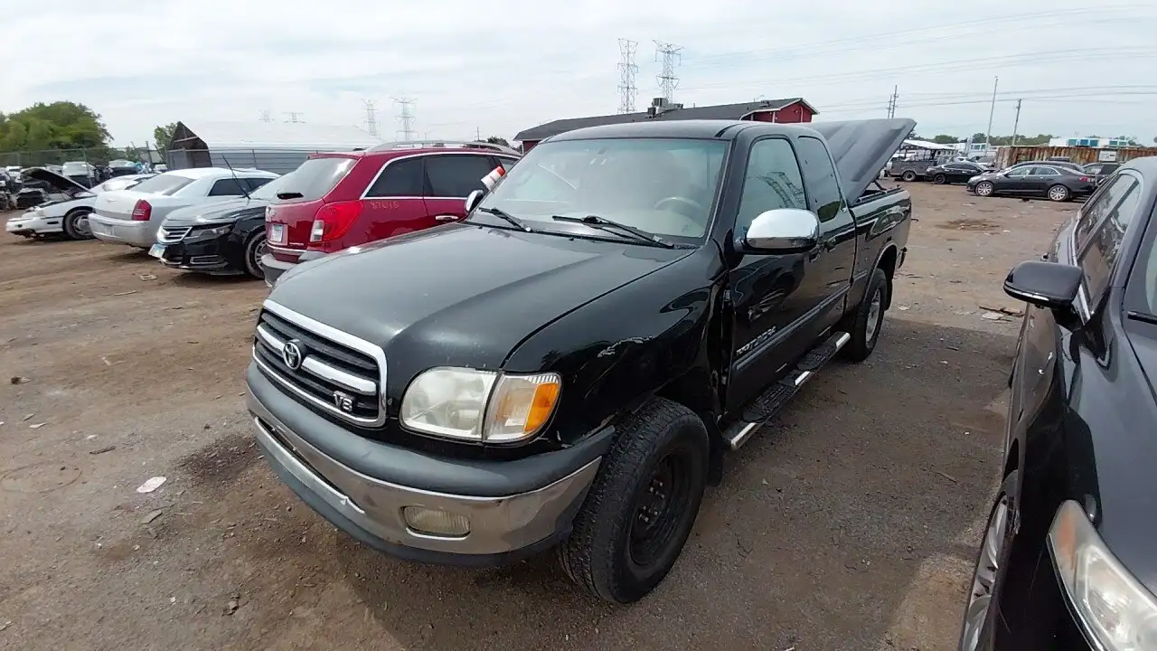 Photo of 2000 Toyota Tundra
