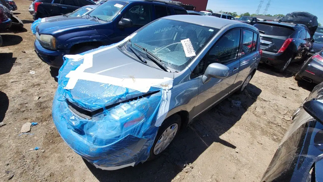 Photo of 2012 Nissan Versa
