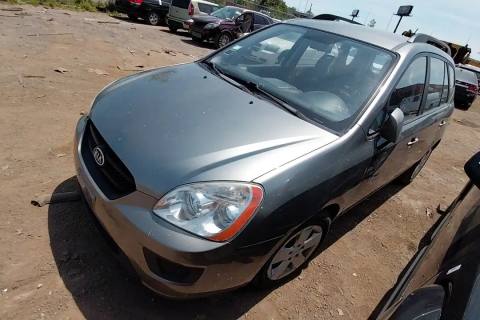 Photo of 2009 Kia Rondo