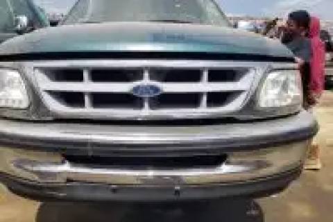 Photo of 1998 Ford F-150