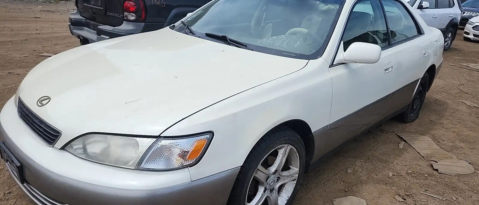 Photo of 1998 Lexus Es300