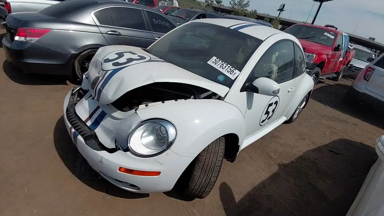 Photo of 2010 Volkswagen Beetle