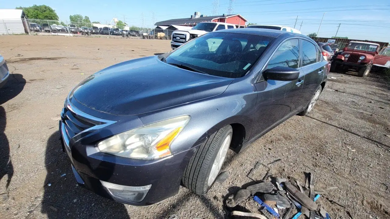 Photo of 2013 Nissan Altima