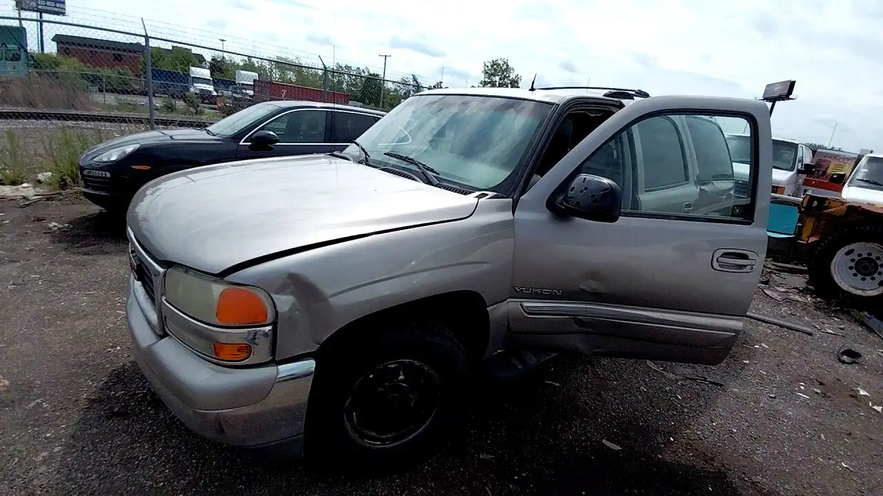 Photo of 2002 Gmc Yukon