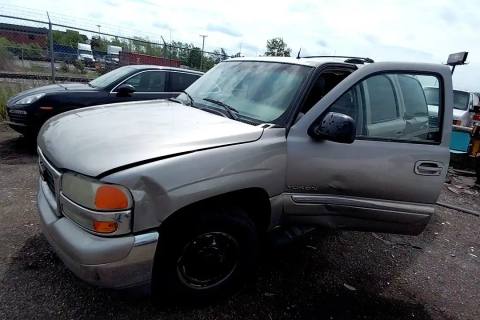 Photo of 2002 Gmc Yukon