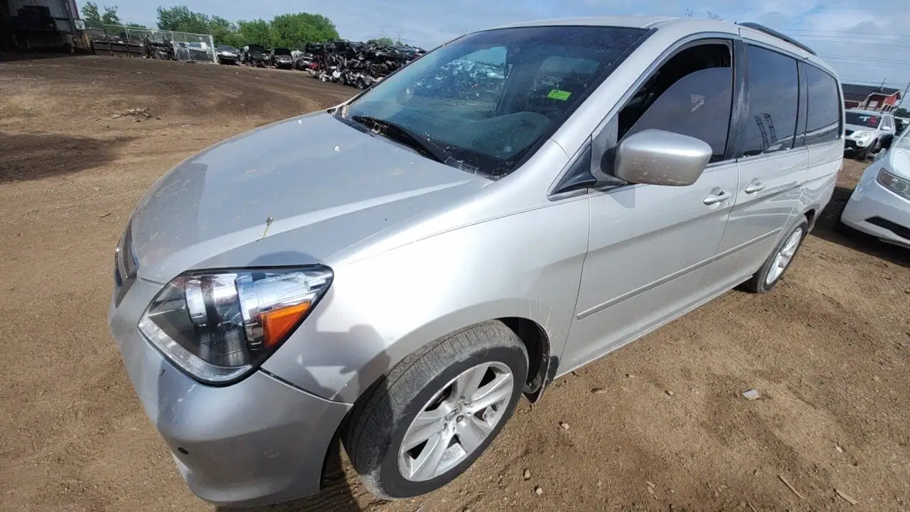 Photo of 2005 Honda Odyssey